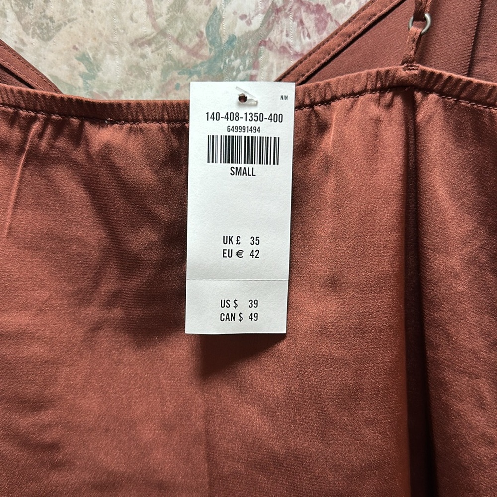 Satin Tank Top - Picture 4 of 4